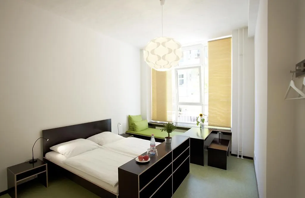 Huettenpalast Berlino Germania